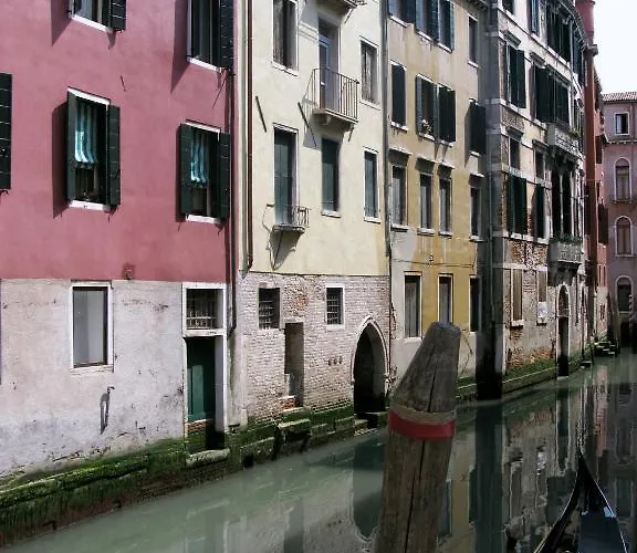 ゲストハウス Casa Dolce 3*