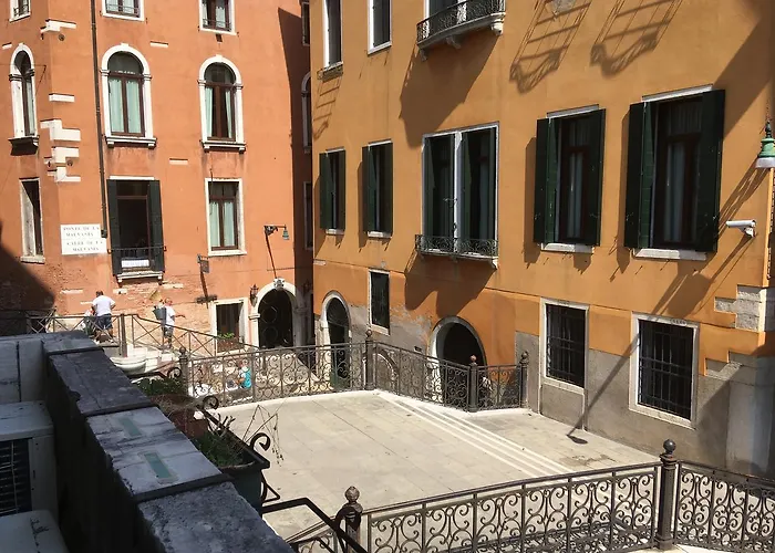 בית הארחה Casa Dolce ונציה